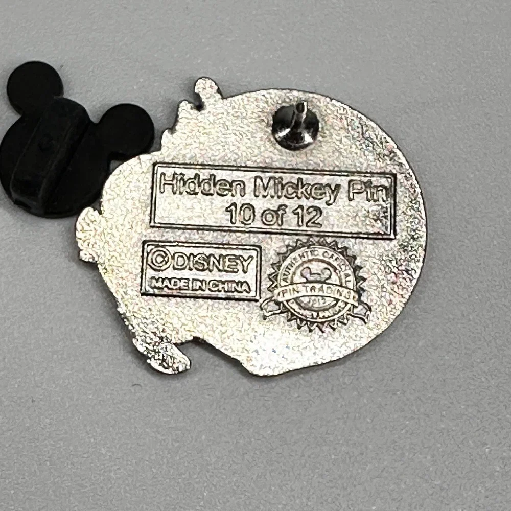 Disney pin hercules
